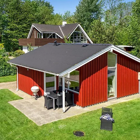 Amazing In Sydals With Wifi Holiday home Skovby (Syddanmark)